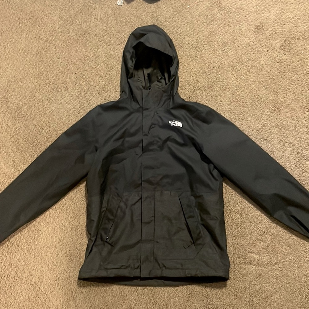 Boy’s NorthFace Jacket. Waterproof, lightweight, insulated. Black, Boy’s Large. - Picture 1 of 4